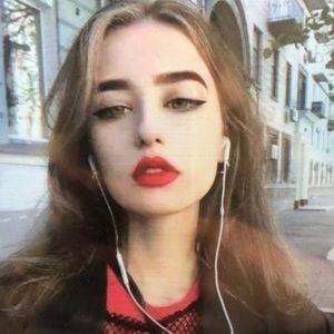 Meet your Posher, Rose